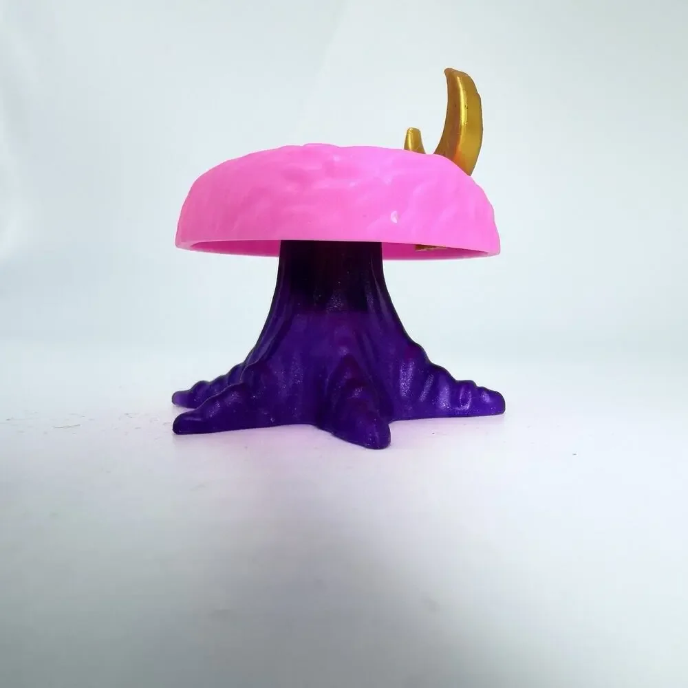 Monster High Creepover Party CrescMoent Pet Bed Replacement Pink Purple Moon Bed